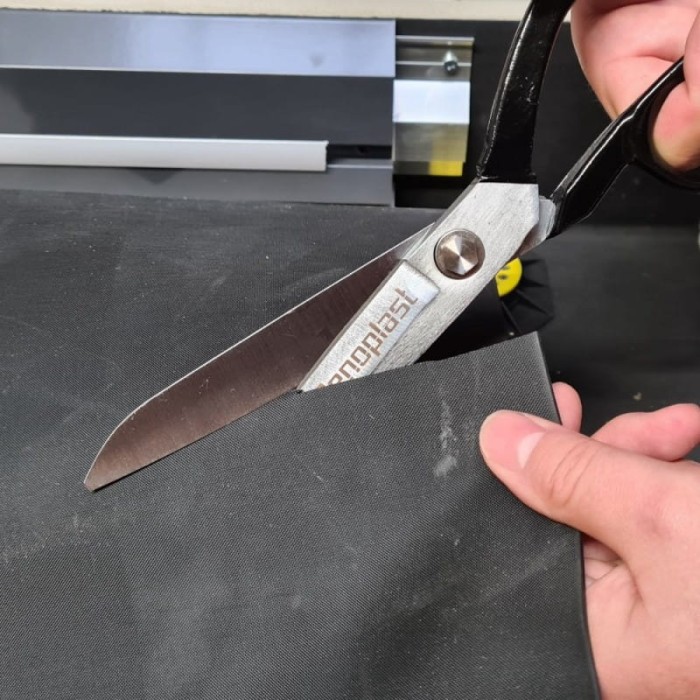 nozyce-do-ciecia-membrany-pvcepdm