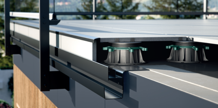 Profil okapowy W20R do balkonów i tarasów wentylowanych Renoplast