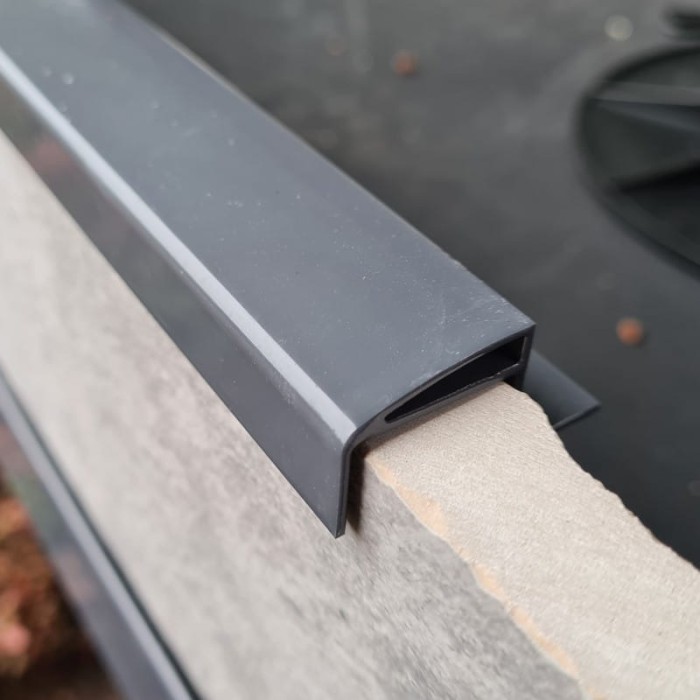 Profil zamykający W20Z do profili okapowych W20 Renoplast